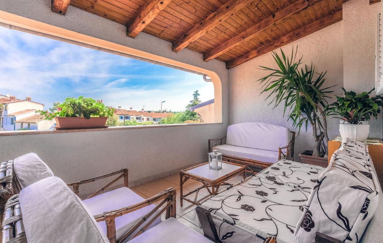 Ferienwohnung Rina B4 Poreč Exterior foto