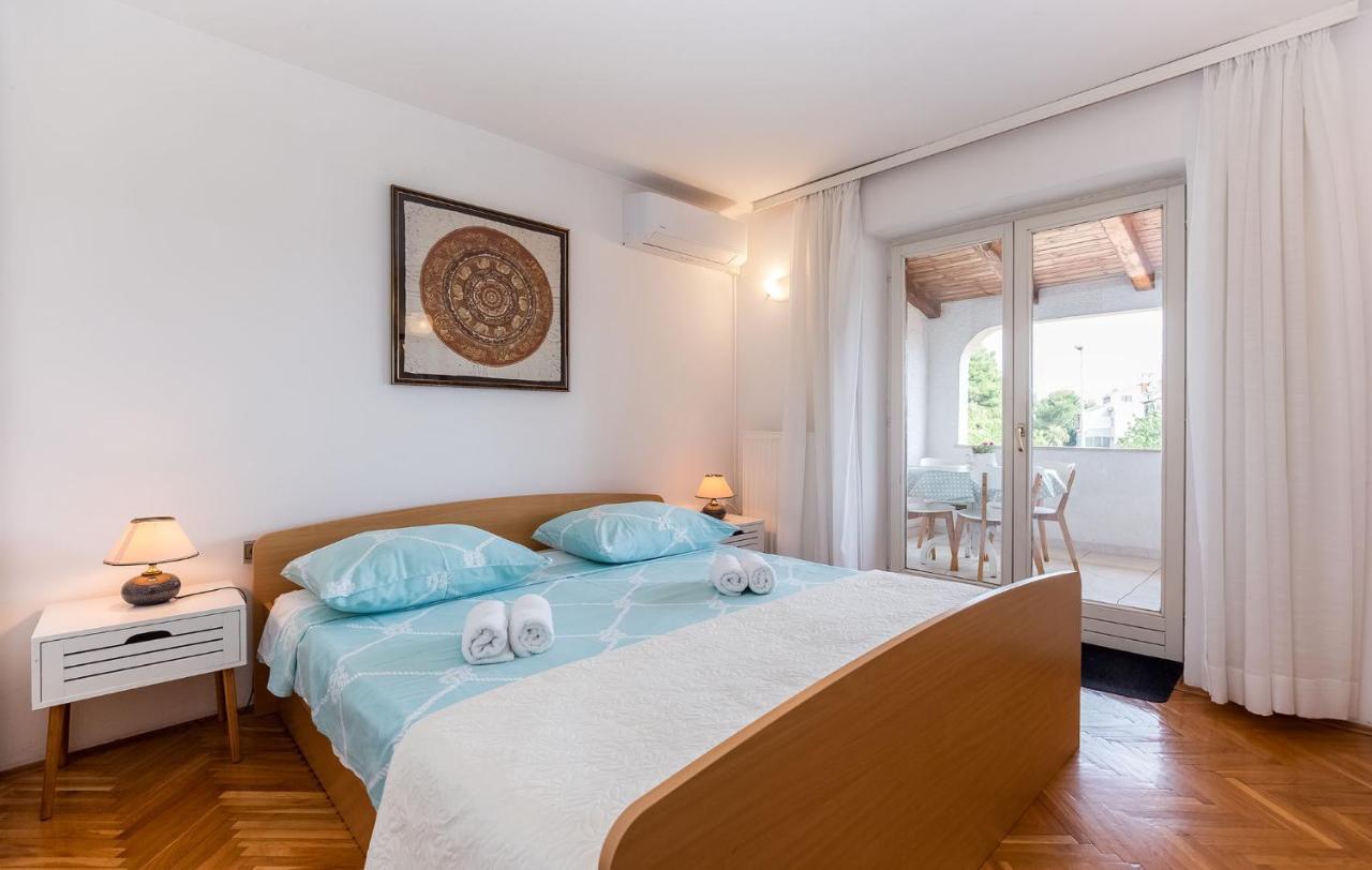 Ferienwohnung Rina B4 Poreč Exterior foto